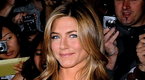 Biography: Jennifer Aniston