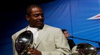 America's Game: 2004 New England Patriots (season 1, episode 39)