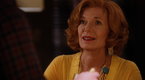 Castle: Family Moment: Castle Pokes Fun