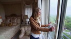 Selling New York: Big City Dreams (season 2, episode 8)
