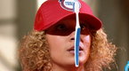 Minute to Win It: Dental Cap Delight