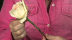 Howdini: How to Wire a Flower