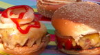 Throwdown with Bobby Flay: Burger (season 1, episode 7)
