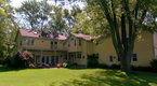 House Hunters: Doctors Want Milwaukee Home (season 47, episode 1)